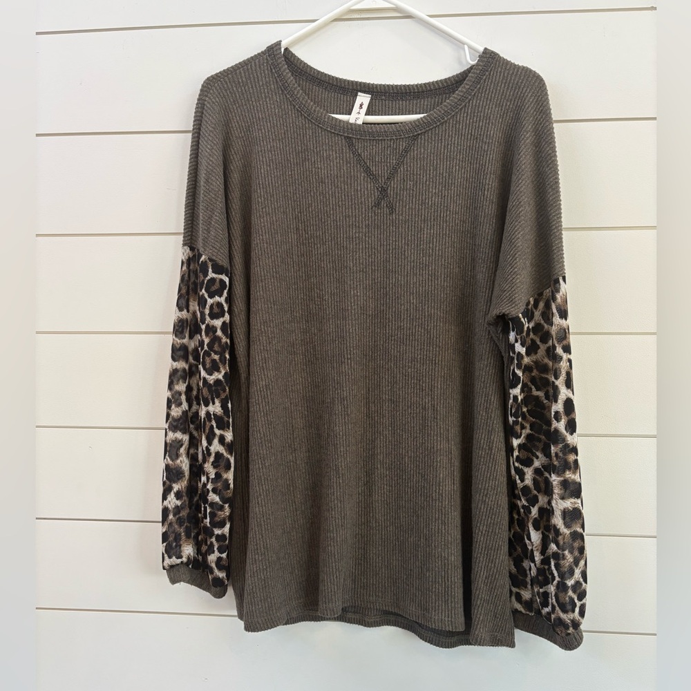 Vanilla Bay Olive Waffle Knit Top with Leopard Sleeve Contrast